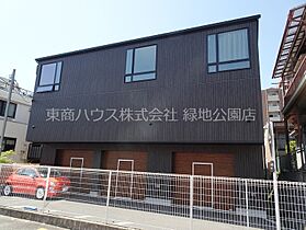 パロスGT江坂 1 ｜ 大阪府吹田市江坂町5丁目（賃貸アパート1R・1階・41.76㎡） その1