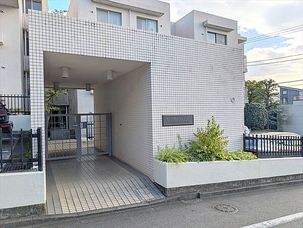 エントランスを拡大表示