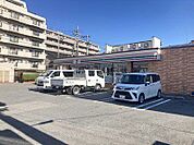 セブンイレブン柏原国分本町店 徒歩8分。 600m