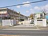 周辺：松原市立布忍小学校 徒歩14分。 1090m