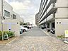 駐車場：近隣には市民体育館やスポーツグラウンド、市立図書館など公共施設が多数あり、お子様を育てるのに良い環境です！