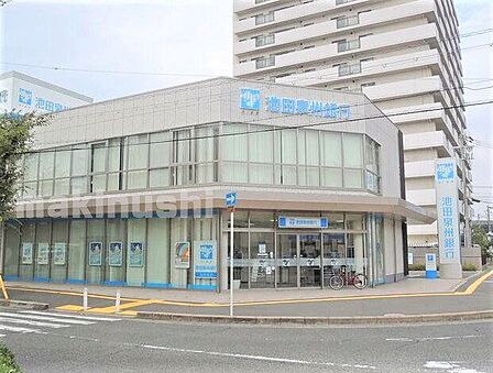 池田泉州銀行松原支店 徒歩11分。 870m