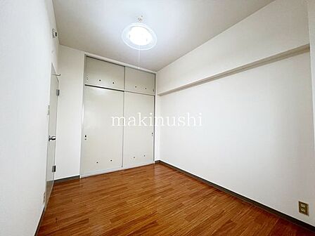 EVすぐ横のお部屋なので移動距離も最短ですみます♪荷物が多い時等に楽々のお部屋ですね♪