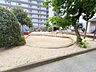 その他：キレイにお手入れされた植栽があり緑豊かな住環境のマンション♪敷地内に遊び場があるのはいいですね♪