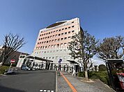 河内長野市役所 徒歩6分。 410m