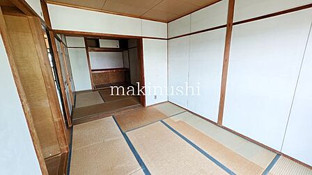 現況は居住中の為、ご内覧希望などは事前にご連絡ください。担当者より売主様とのご都合を調整させていただきます。