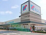万代松原上田店 徒歩10分。 750m