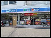 ローソン西山台店 徒歩10分。 800m