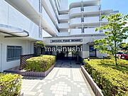 ■6階部分の南東角部屋！■3面バルコニー■通風・日当たり良好■南海高野線金剛駅徒歩13分■室内大変丁寧に使用されてます■収納豊富なお部屋です■いつでもご見学可能となっております。ぜひご見学下さいませ■