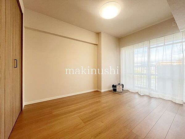 室内を拡大表示