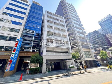 ■R8年8月美装工事完了予定■天満橋駅徒歩8分です■お風呂・トイレ・洗面台、3点セパレートタイプの1DK■室内洗濯パン■2口ガスコンロシステムキッチン採用■使い勝手の良い1DKの間取りとなっています■