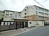 周辺：堺市立久世小学校 徒歩23分。 1800m