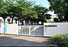 周辺：堺市立鳳中学校 徒歩13分。 1030m