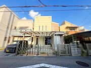 外貨木造ならでは心やすらぐ住まいです。