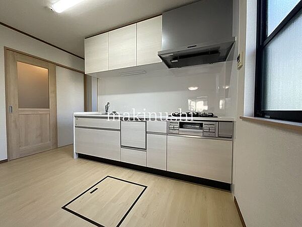 キッチンを拡大表示