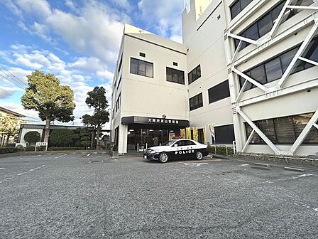 大阪府黒山警察署 徒歩59分。 4660m