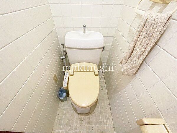 トイレを拡大表示