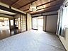 室内：1階和室　6帖