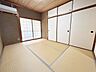 室内：室内