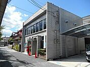 磯長郵便局 徒歩19分。 1470m