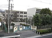 富田林市立久野喜台小学校 徒歩23分。 1810m