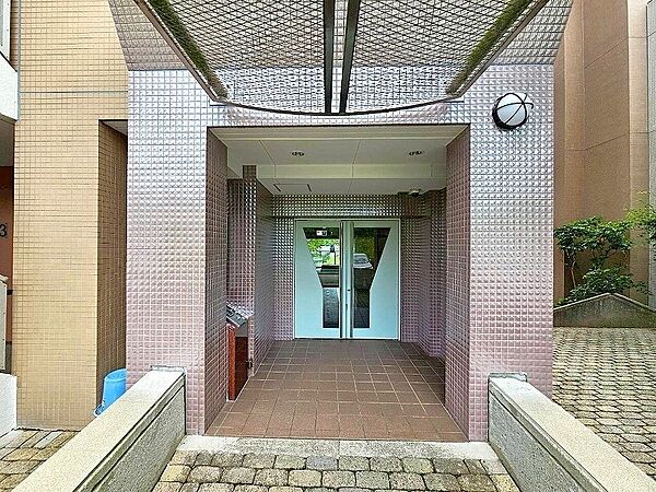 エントランスを拡大表示