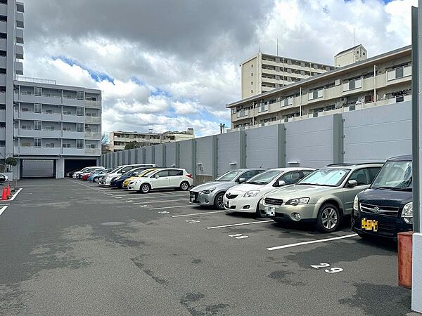 駐車場を拡大表示