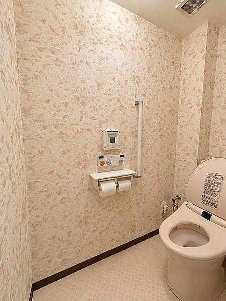 トイレを拡大表示