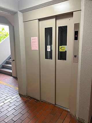 エレベーター