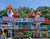 おさひめ幼稚園豊かな経験を与えることによって自分で考える力、行動量、情緒豊かなお子様を育てていきます。幼児の伸びる可能性は無限です。”どの子も育つ、育て方ひとつ。”【開園日】月・火・水・木 1700m