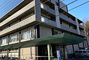 右田病院受付時間平日　8:30-11:30/12:45-15:30土曜　8:30-11:30休診日　日曜・祝祭日・土曜午後・年末年始救急診療は24時間365日受付・無料送迎 1000m
