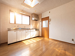 八王子市元八王子町3丁目:キッチン
