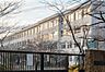 周辺：八王子市立　長房中学校教育目標「強く　正しく　美しく」～健康で心豊かな人間形成をめざして～・自らきたえ　向上をめざす人・正しさをつらぬく勇気と責任のある人・思いやりをもち　協力でき 700m