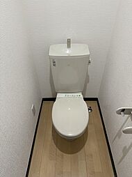シンプルで使いやすいトイレです
