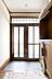 玄関：増築部分の部屋です。玄関もあります。