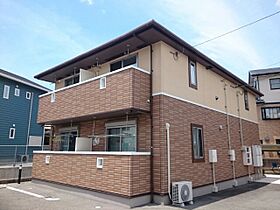 ドゥー・ファミーユII 102 ｜ 兵庫県姫路市花田町加納原田458-6（賃貸アパート1R・1階・32.90㎡） その1