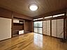 洋室：【リフォーム中】全居室6畳以上で、家中どこでも快適に過ごせます。