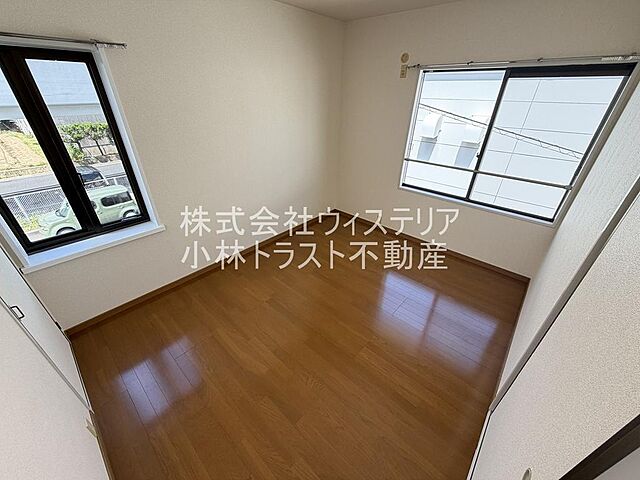 洋室
