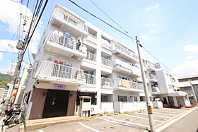 ＦＯＲＷＥＳＴ長束  ｜ 広島県広島市西区新庄町（賃貸マンション3LDK・2階・56.60㎡） その1