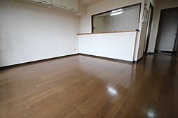 ふぁみ〜ゆ舟入南 8階3LDKのリビング/ダイニング