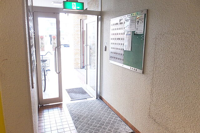 エントランス