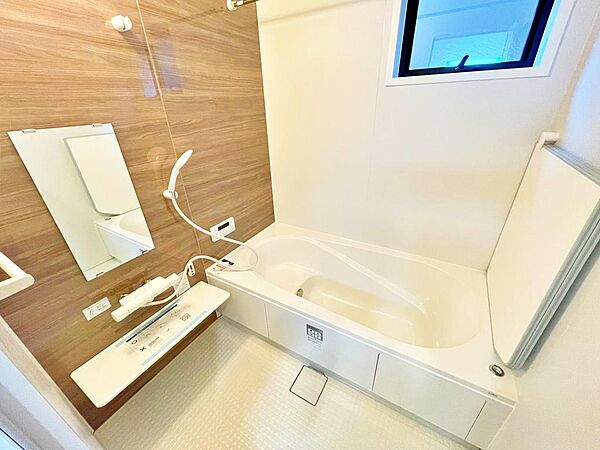 浴室を拡大表示