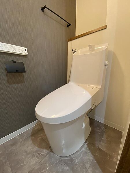 トイレを拡大表示