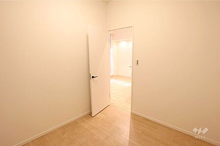 洋室4帖寝室としても十分な広さです。