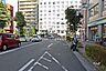 その他：敷地北側の前面道路はジャーマン通りです(西側から)。