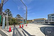 嶺町小学校[公立]の外観