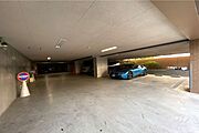 敷地内駐車場（屋内平面式）
