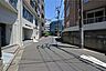 その他：敷地南東側前面道路(南西側から)