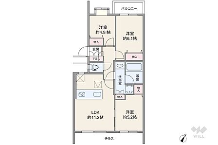 間取りは専有面積65.22平米の3LDK。センターイン・縦長リビングのプラン。複数方向に採光部があり、バルコニー面積は1.77平米です。