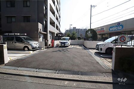 敷地内駐車場(屋外機械式と屋外平面式)